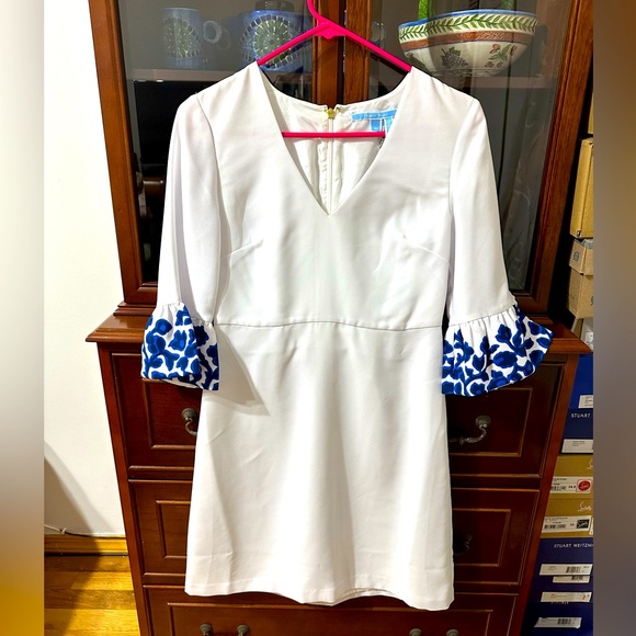 Draper James Dresses & Skirts - Rare Draper James Magnolia Trim White Dress